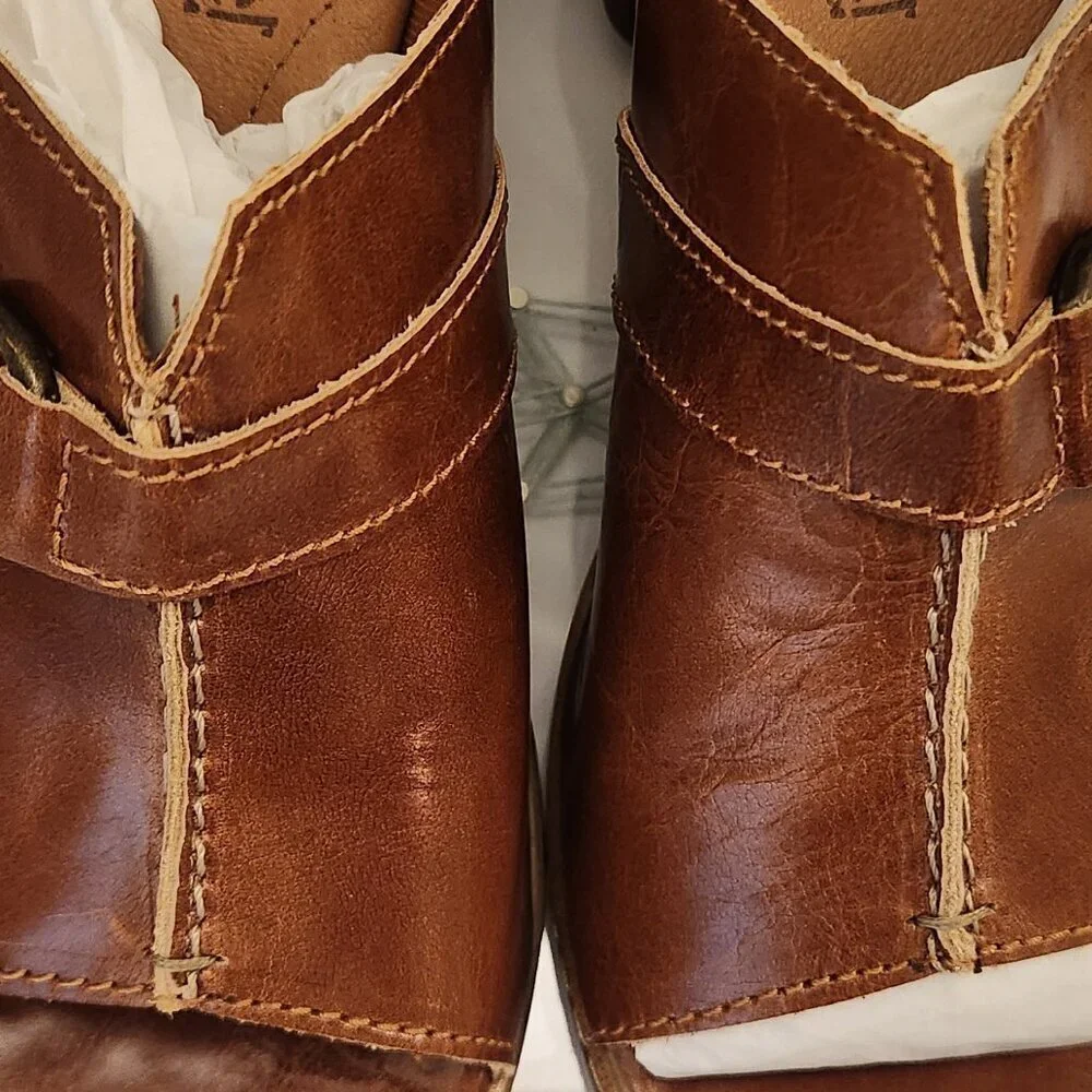Josef Seibel Catalonia 25 Camel Dolomite Ladies Heeled Sandals. NIB. Size 6.5